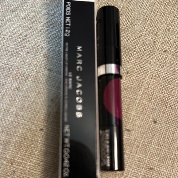 β¨π Marc Jacobs Red Patent Leather Red Crossbody & Make Up Bundle Set; New! πβ¨ - Picture 11 of 11